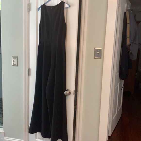 Julia Jordan black jumpsuit. - Picture 4 of 4